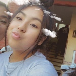 Meet your Posher, Yazmin